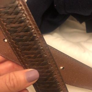 Roper leather brown weave design belt Sz 42
